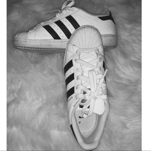 Adidas - Superstar Sneakers